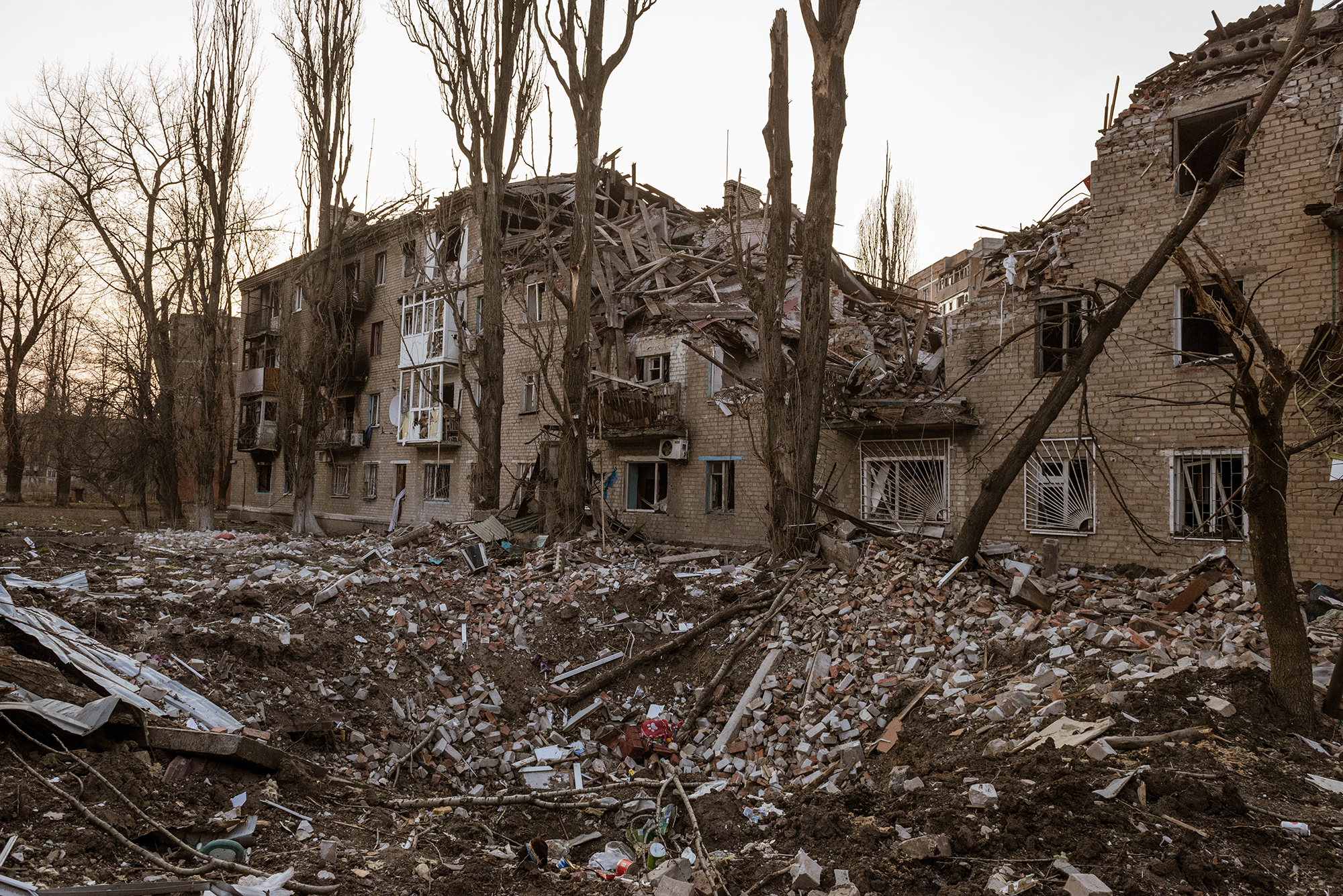 Как россияне пытаются окружить Авдеевку и чем она важна для армии Путина